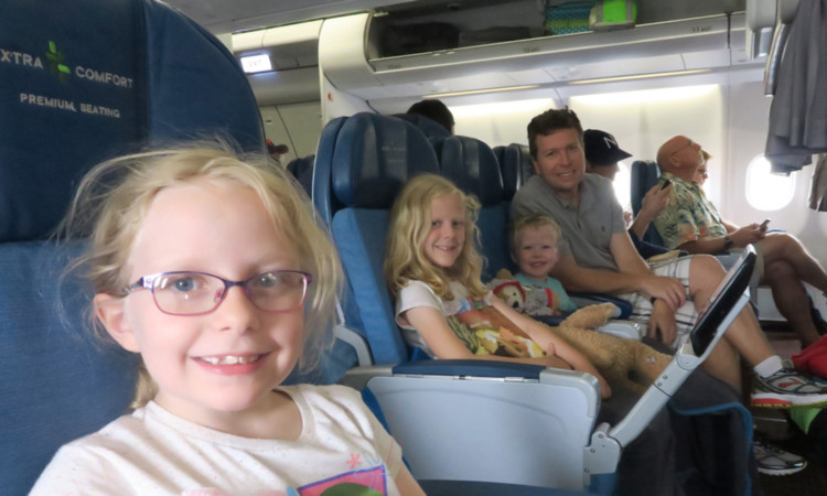 airplane with kids